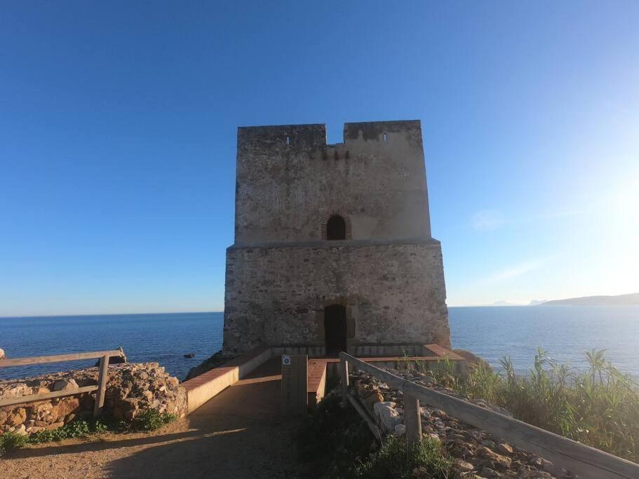 Schoenes Penthouse Mit Meerblick Pura Vida Bahia de Casares Екстериор снимка