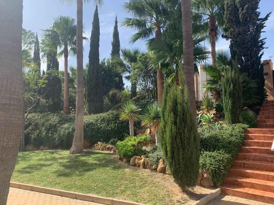 Schoenes Penthouse Mit Meerblick Pura Vida Bahia de Casares Екстериор снимка