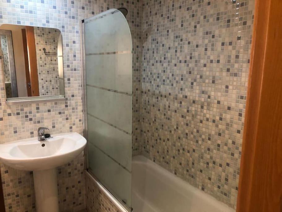 Schoenes Penthouse Mit Meerblick Pura Vida Bahia de Casares Екстериор снимка